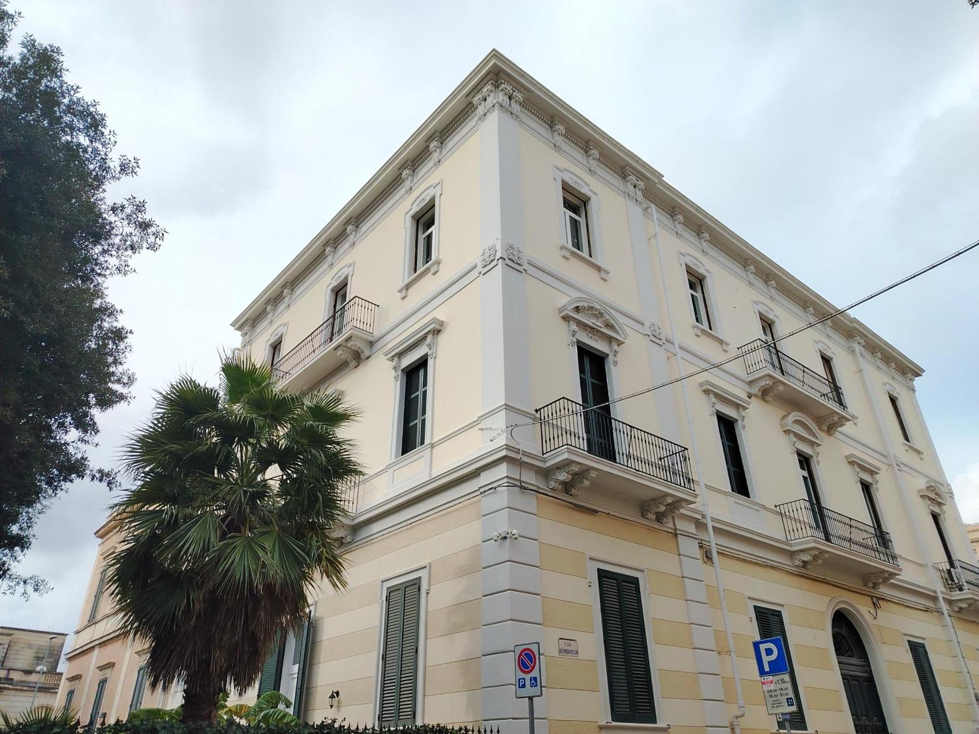 Bed & Breakfast Palazzo Castellano *