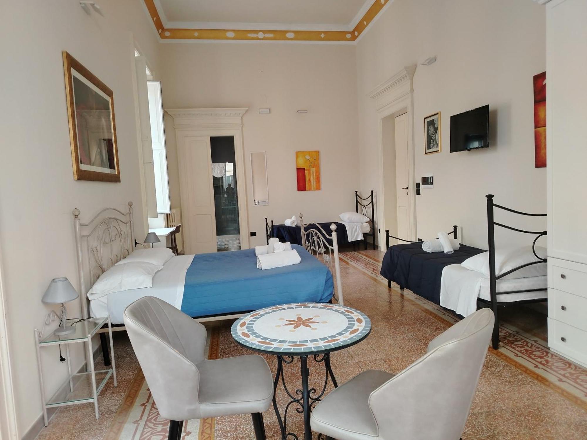 Palazzo Castellano * Lecce